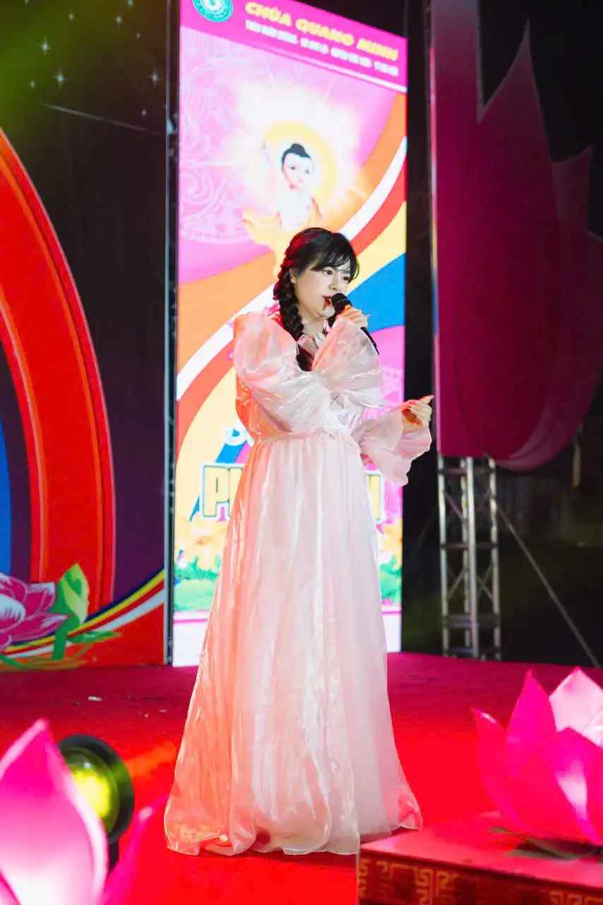 Hoàng Linh Anh trải lòng về lý do tạm ngưng ca hát: “Trái tim người nghệ sĩ chưa bao giờ ngừng hát”