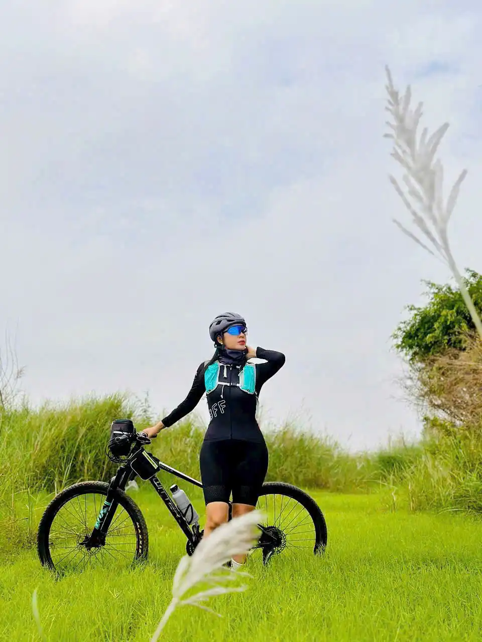 Nguyễn Thị Hoàng Quyên: Hành trình chậm giữa Hà Nội, những vòng quay xe đạp và sáng tạo nội dung