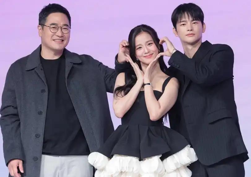 'Boyfriend on Demand' của Jisoo (BlackPink) đứng đầu BXH Netflix trong thời gian kỷ lục 'Boyfriend on Demand' của Jisoo (BlackPink) đứng đầu BXH Netflix trong thời gian kỷ lục